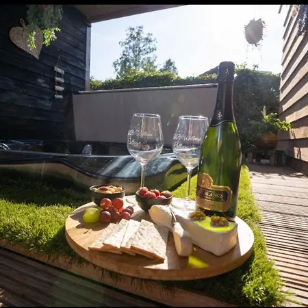 The Wellness 4* Dordrecht